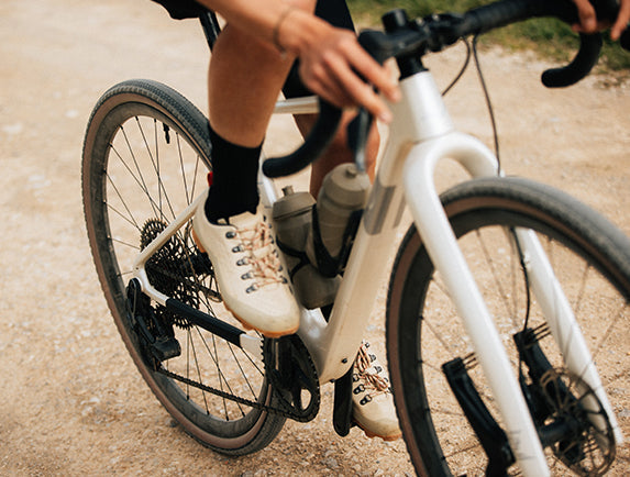Gravel Racing in NZ? Meet the Hutchinson Caracal Race Tyre